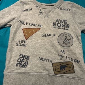 I’m selling a sweater